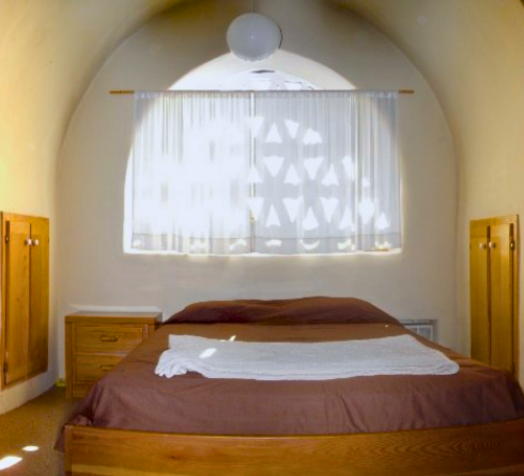 Creative Writing Retreat: Private Room